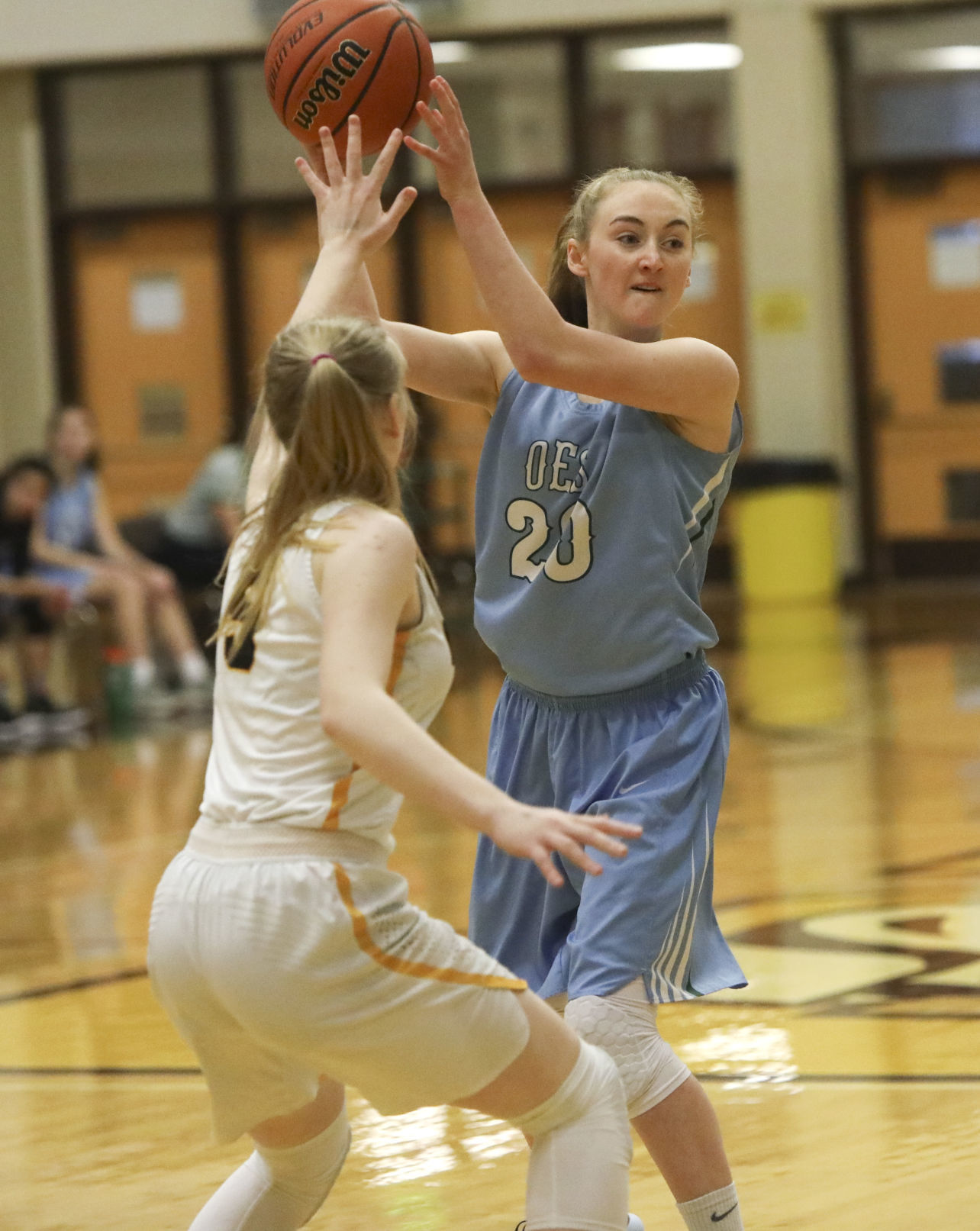 Brookings-Harbor vs. Oregon Episcopal Girls Consolation